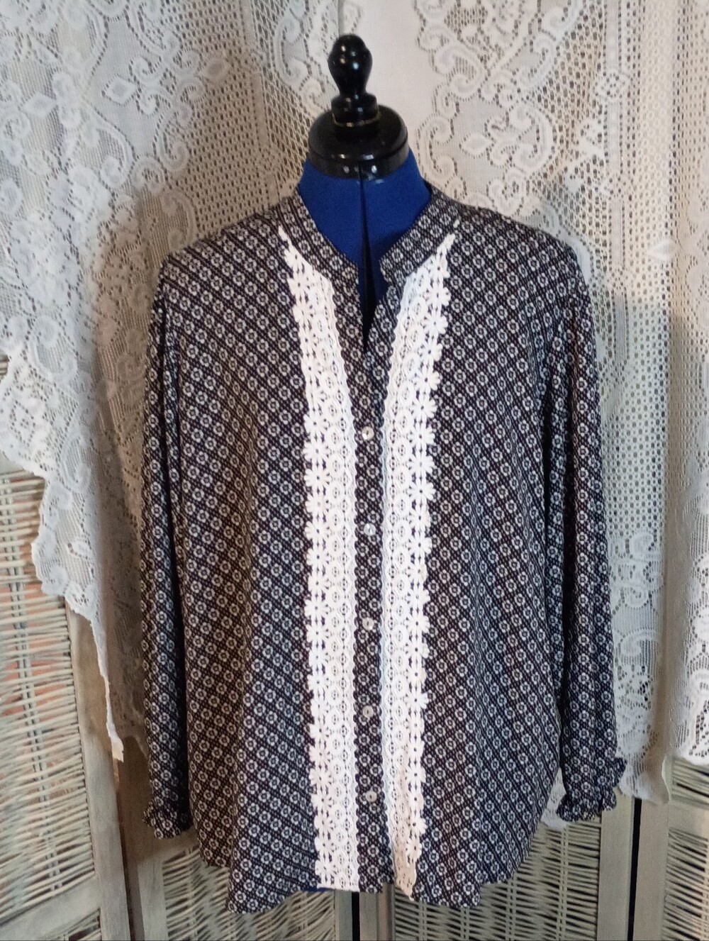 Alice Blue Navy Printed Button-Front Blouse with White Lace Panels